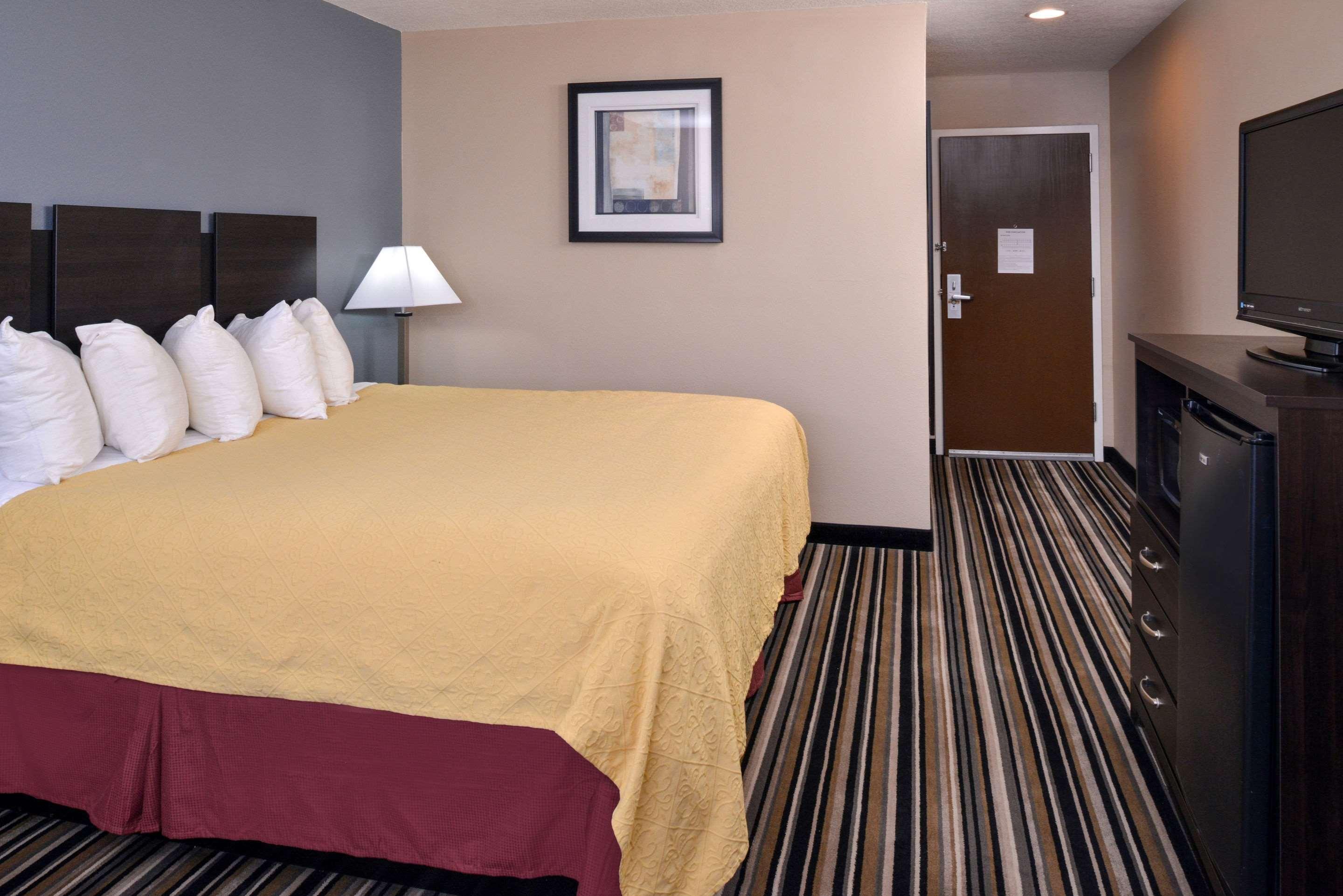 Wingate By Wyndham I-15 Hotel 4*